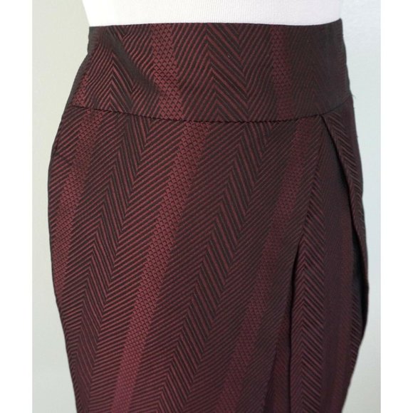 BCBG Max Azria Burgundy Red Pleated Party Skirt - Picture 3 of 6